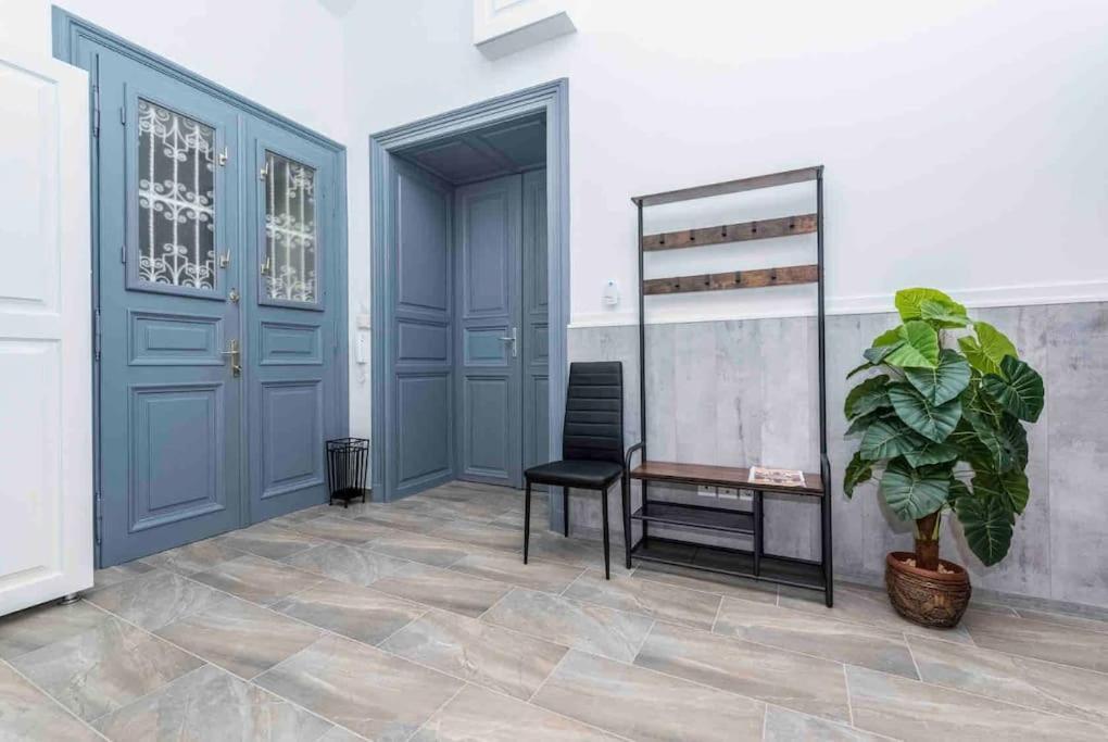 D3 Basilica Luxury Spacious Free Parking For 1 Car Budapest Bagian luar foto